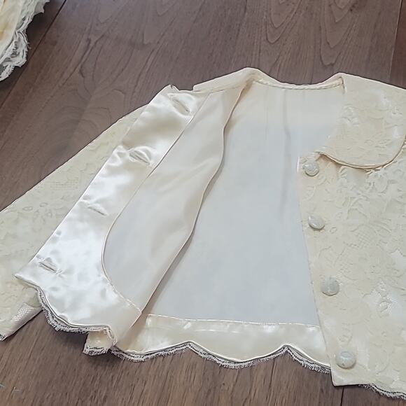 Vtg 1950s Cream Lace over Satin Strapless Dress & Jacket - Picture 8 of 14